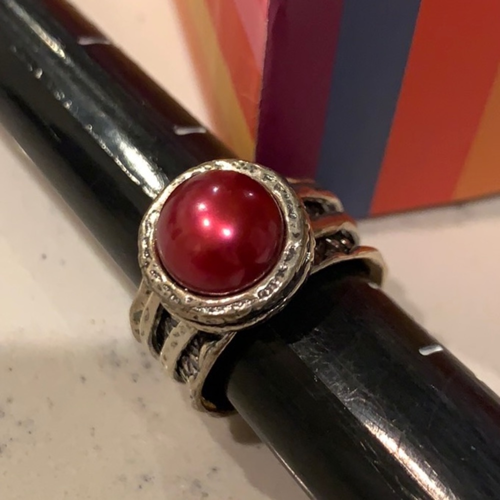 Sterling Silver Burgundy Pearl Spinner Ring
